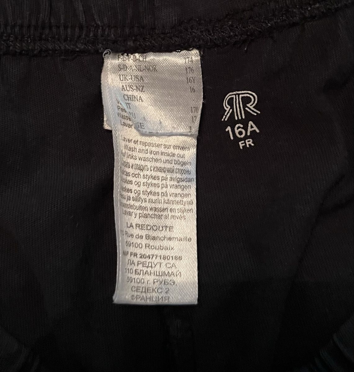 Hosen: Kurze Shorts/Pyjama - Gr. 176 – Gebraucht aus Zollikerberg von elbamania 1