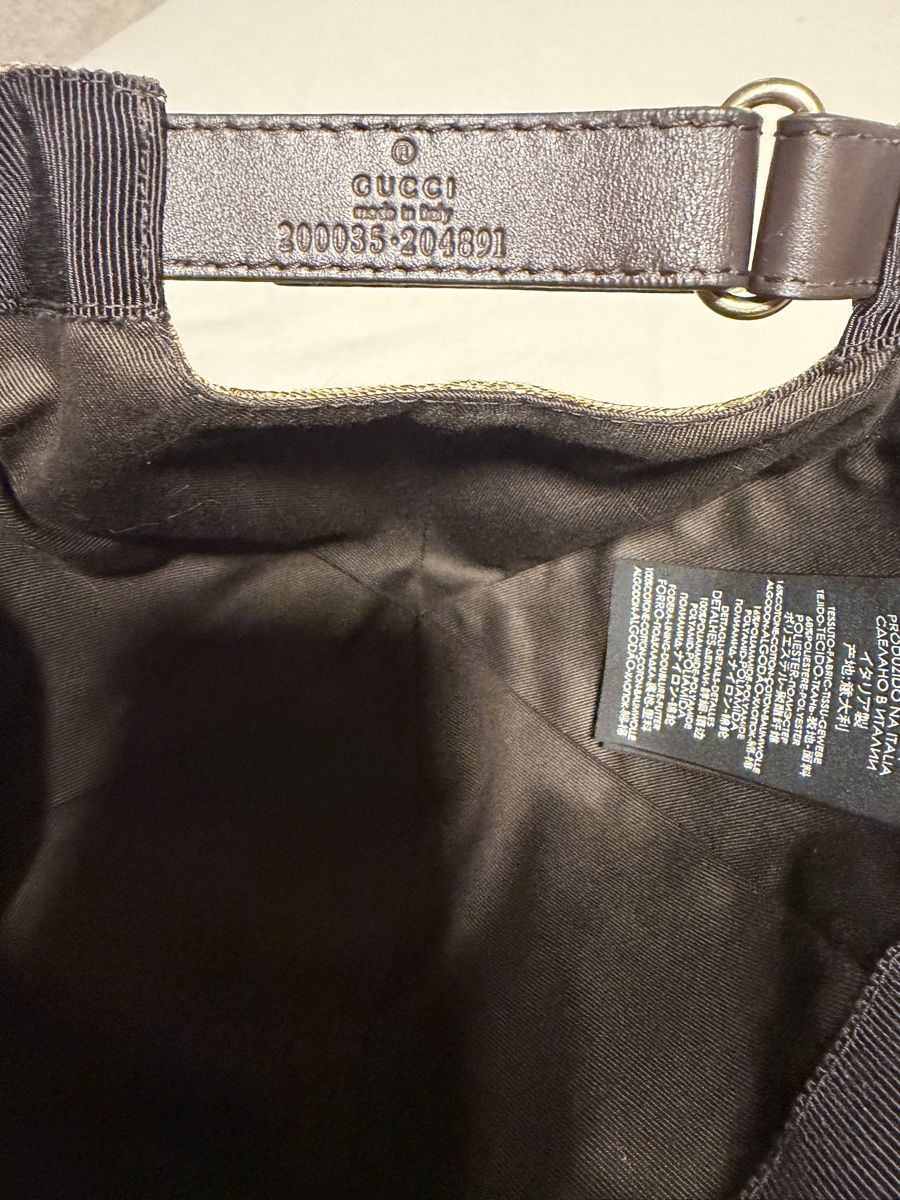 Gucci Altro in  Abbigliamento & Accessori: Gucci Cap  – Nuovo (secondo la descrizione) da Amriswil venduto da diegofend 4