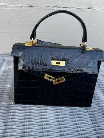 Schwarze Handtasche