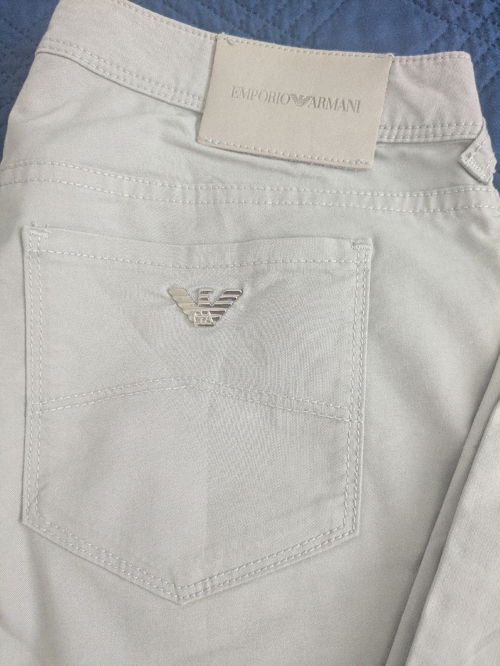Armani Jeans: Armani Jeans  – Gebraucht aus Zuoz von liz_9nhl 1