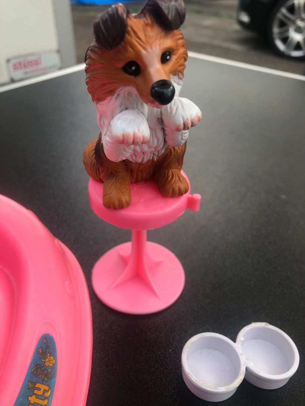 Giocattoli: Barbie Hund und Körbchen – Usato da Zürich venduto da BLACKDOG8 2