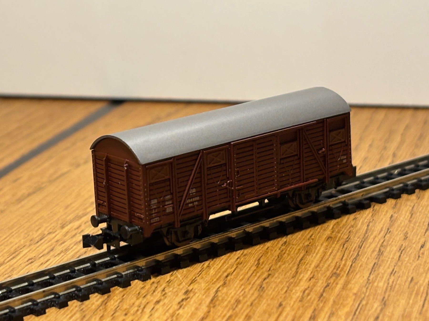 Modellini di ferrovie: *e1324: Güterwagen (Spur N)  -  #1 – Nuovo (secondo la descrizione) da Birsfelden venduto da Birs_25 2