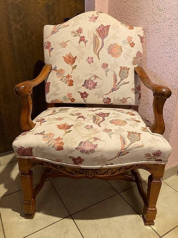 Poltrone: Fauteuil – Usato da Trey venduto da Thecats