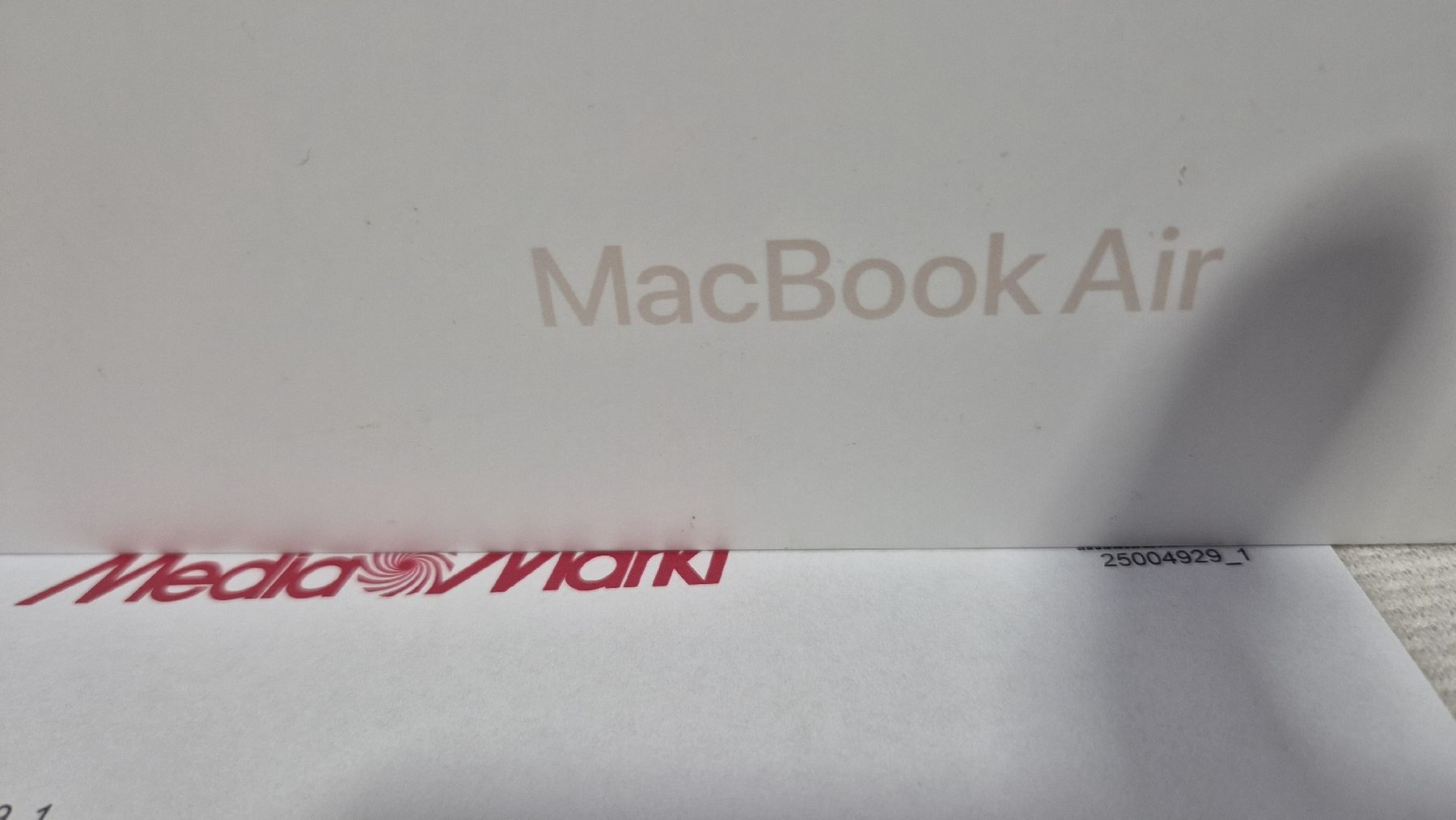 Apple Notebooks: MAC BOOK AIR13/M2-8/8G/256G/STARLIGHT – Gebraucht aus Ennetaach von MStr74 4