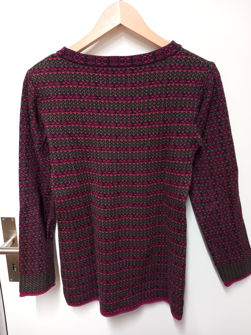 Pullover & Sweatshirts: Wunderschöner Jacquard-Pullover Gr.36/38 (Waschbär Katalog) – Gebraucht aus Merligen von muss_haben 2