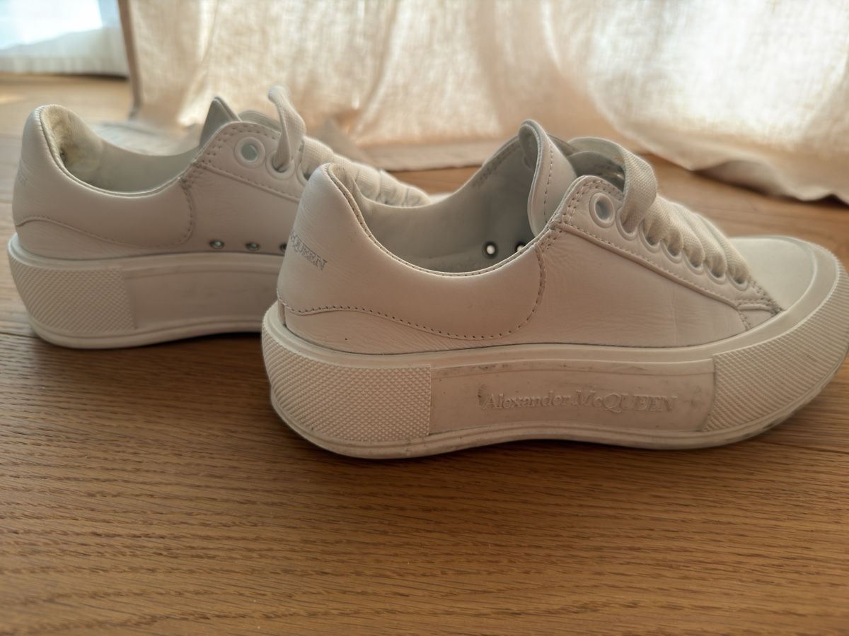 Alexander Mcqueen Damenschuhe: Alexander McQueen – Gebraucht aus Altdorf UR von jen_c55l 1