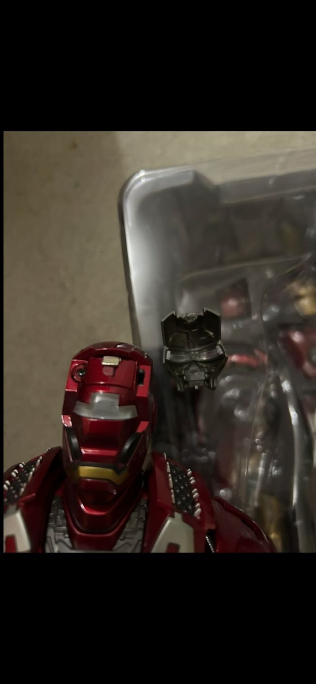 Hot Toys Figurines: Iron Man Mark VII Hot Toys – D'occasion à Rorschacherberg par fil_g9wg 4