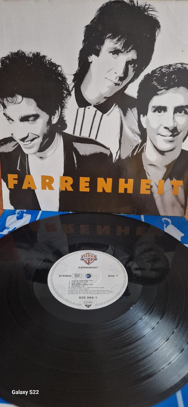 Schallplatten: ⚫️ Vinyl-Farrenheit – Farrenheit – Gebraucht aus Yvonand von RF-VINYL