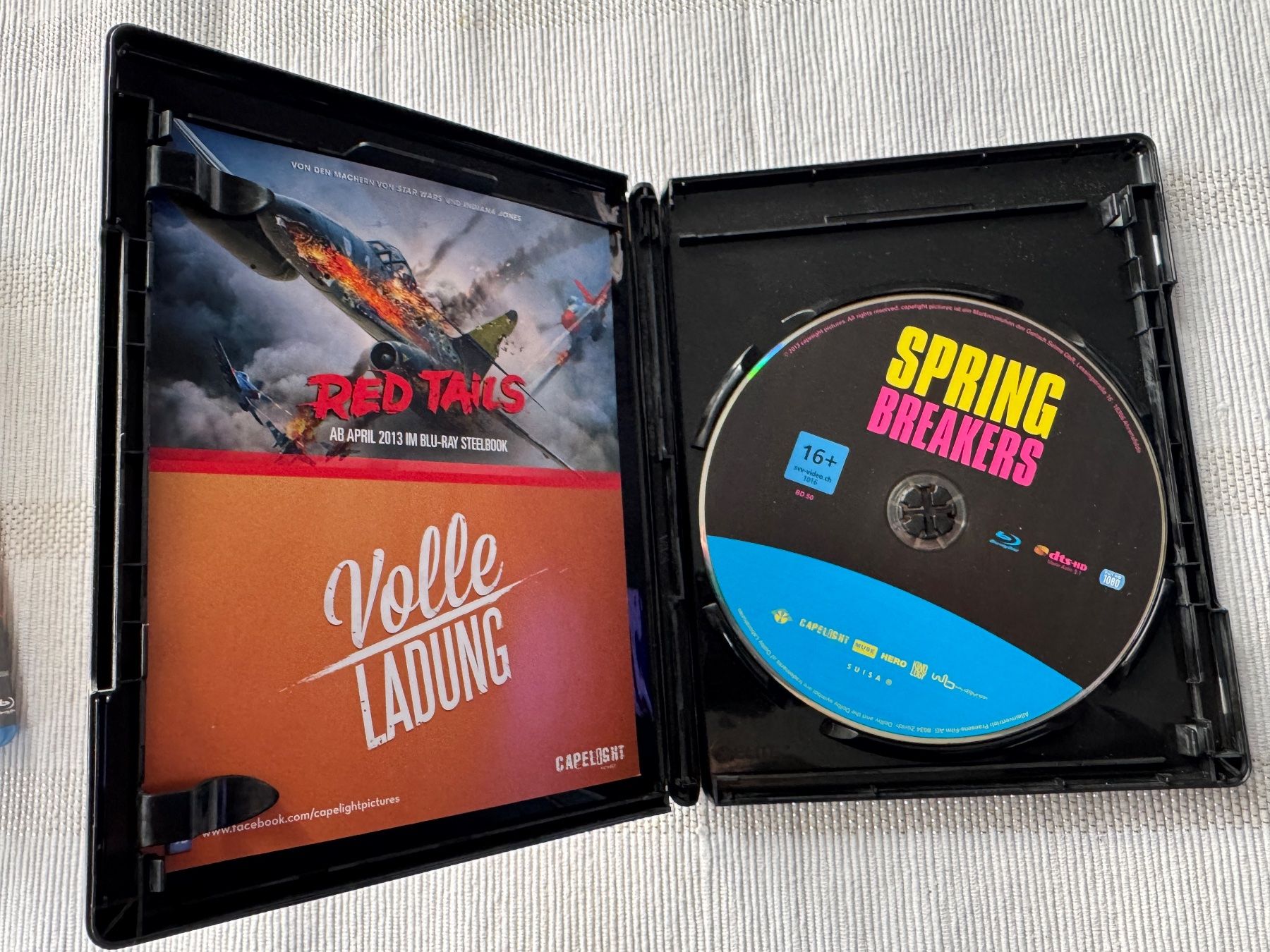Tutti i DVDs: Spring Breakers [Blu-ray] - Selena Gomez – Usato da Arbon venduto da drs64 2