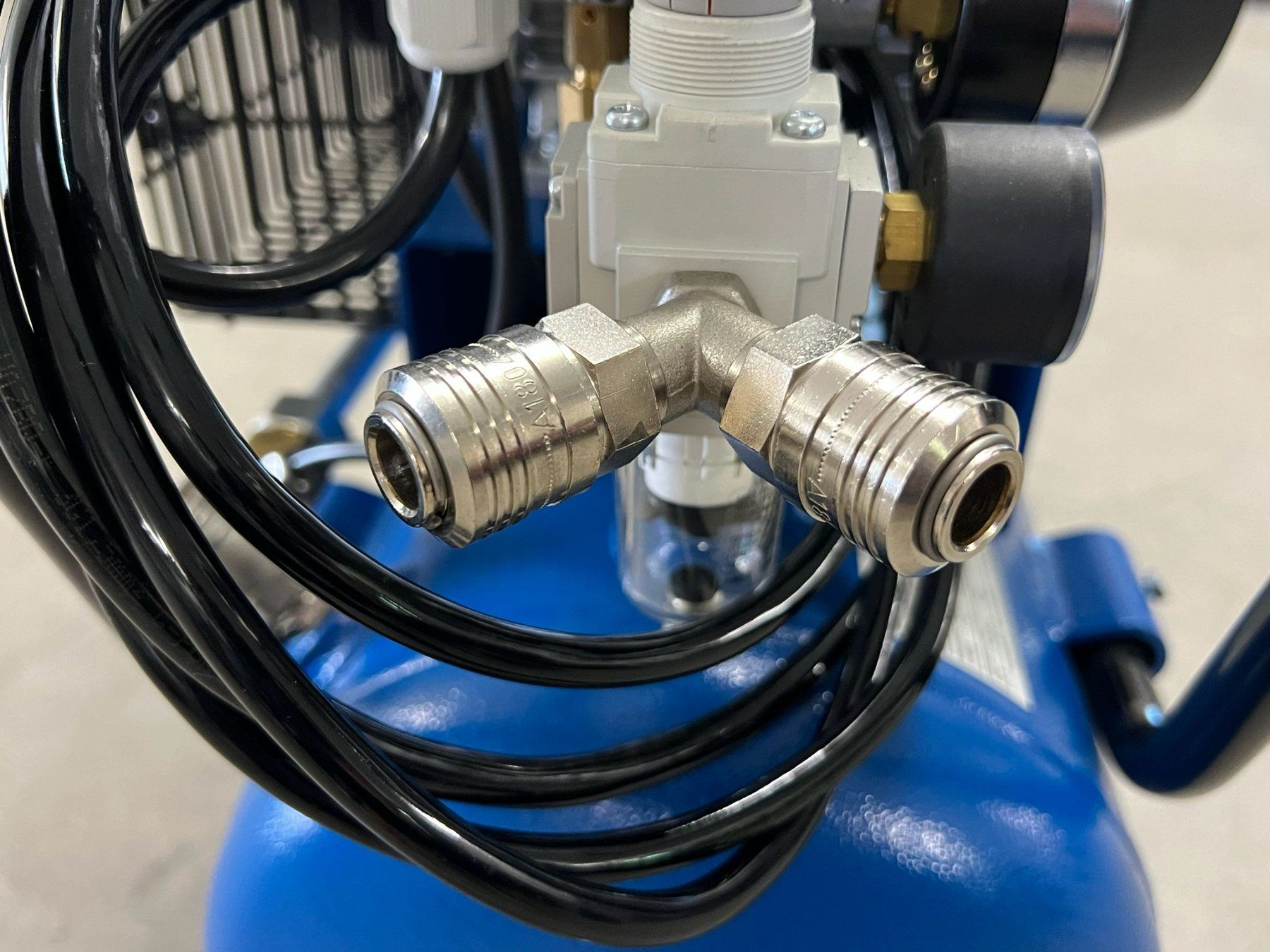 Compressori: Turbostar-Kompressor, neuwertig, fast nie gebraucht – Usato da Nürensdorf venduto da michael.kaempf 7