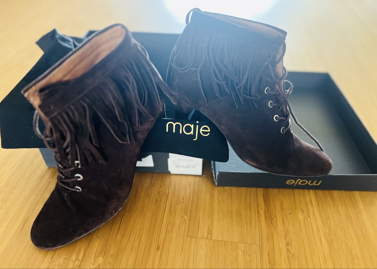 Maje Damenschuhe: Maje bottines en daim marron avec franges 40 – Gebraucht aus Nyon von ikel78