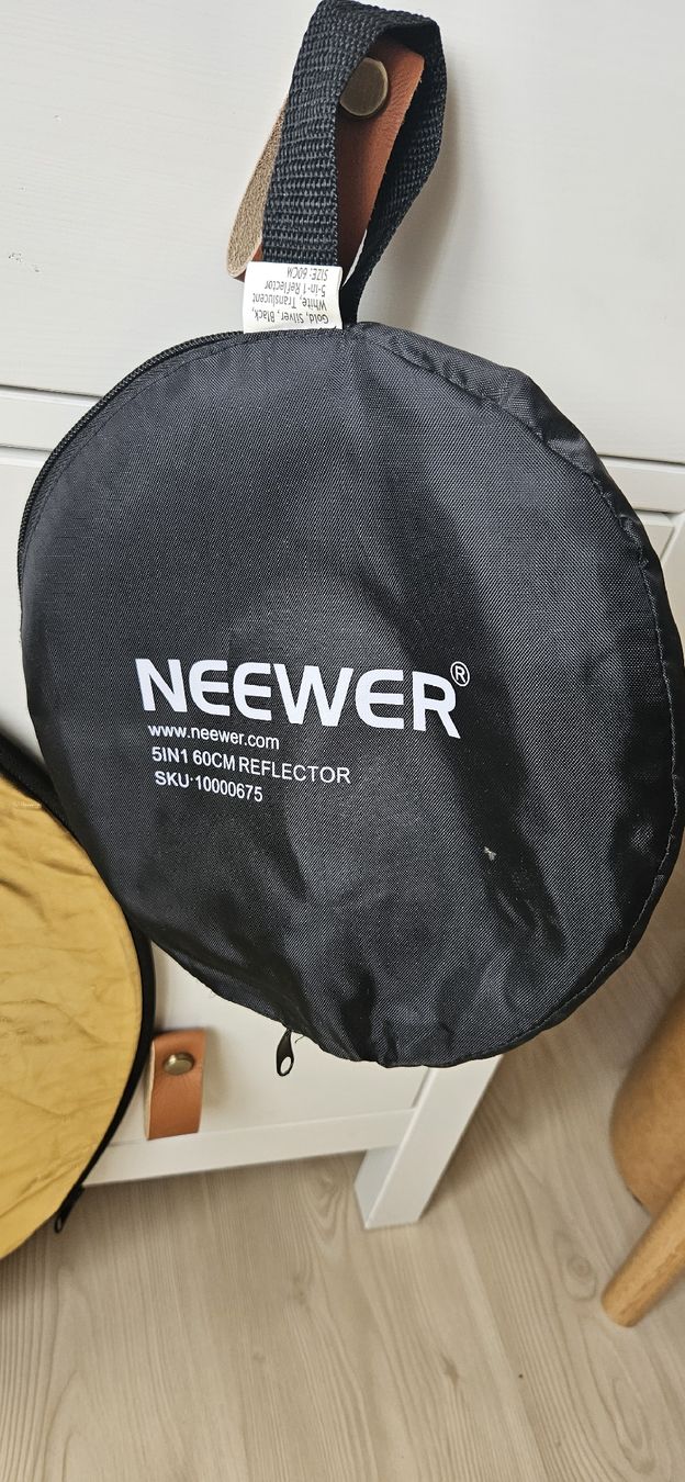 Fotocamera: Neewer 5-in-1 Faltbarer Reflektor-Diffusor 60cm – Usato da Dättwil AG venduto da son_x2fq 1