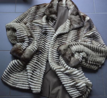 Mantel Nerzpelz / Manteau  Fourrure de vison  M/L