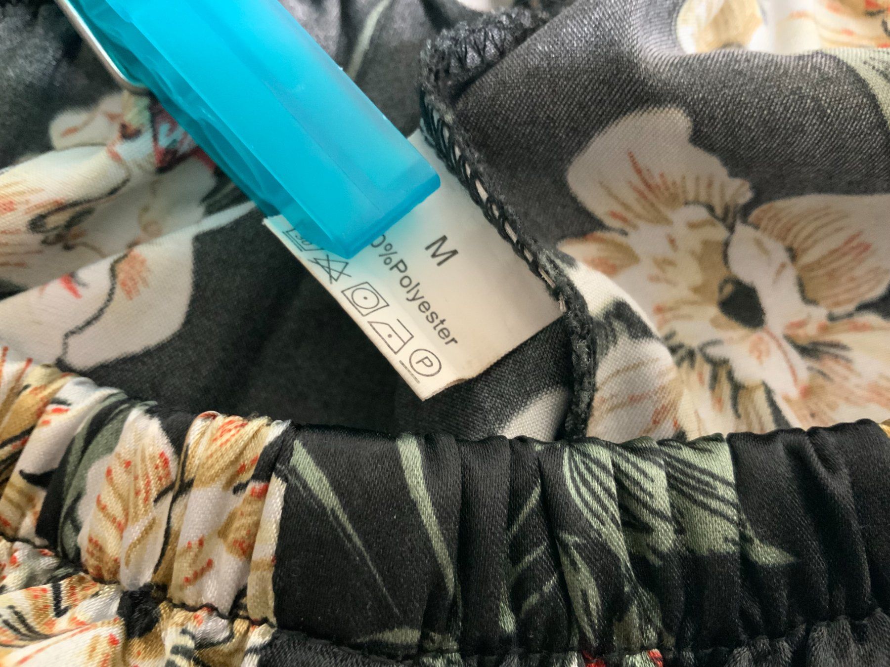 Pantaloni: Pyjama Hose Schwarz Blumenmuster Grösse M Polyester – Nuovo (secondo la descrizione) da Wallisellen venduto da ASZT 4