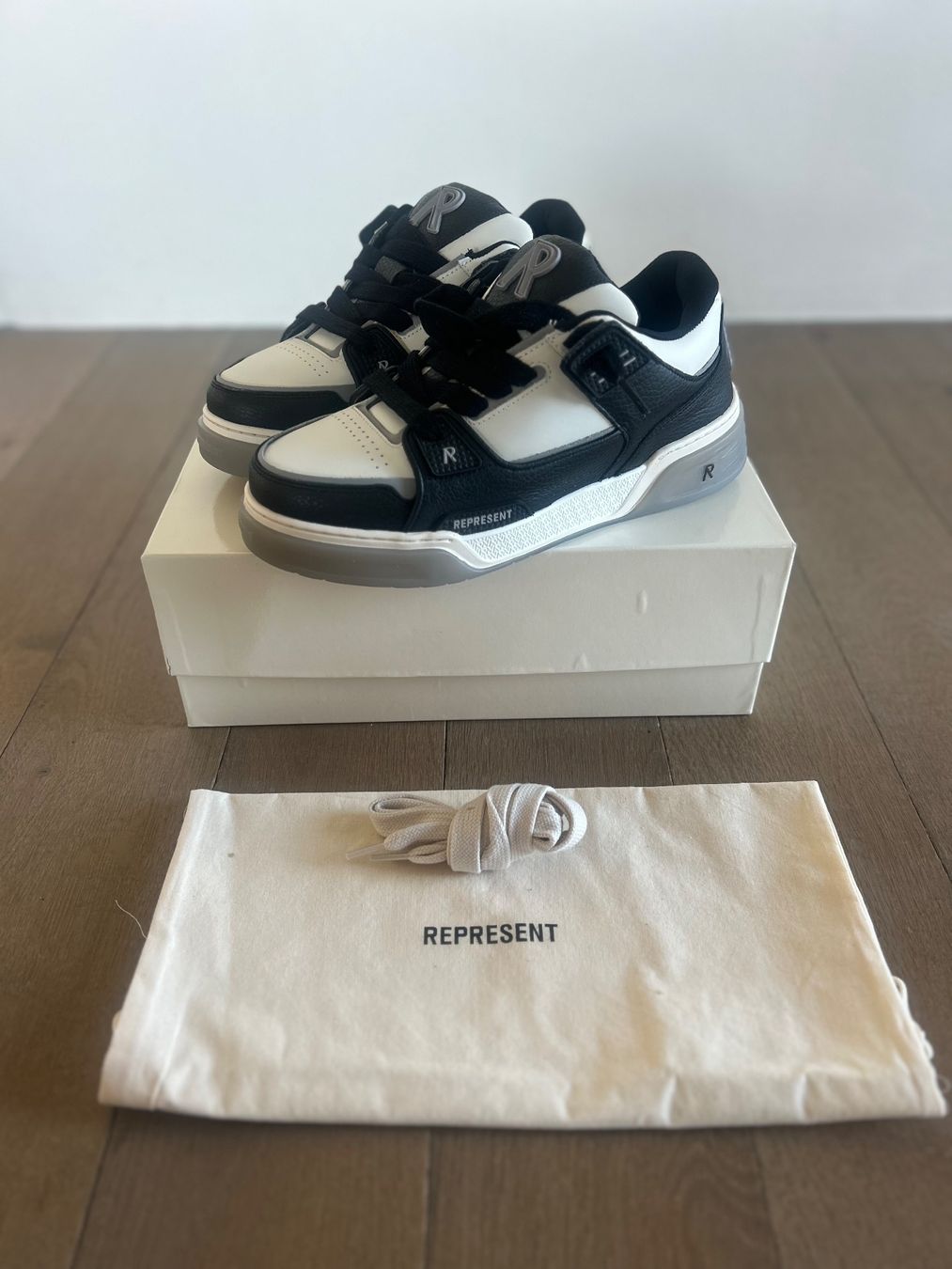 Represent Scarpe da uomo: REPRESENT Studio Sneaker 42 (OVP) Neu – Nuovo e nell'imballaggio originale da Stadel venduto da jeremiekel