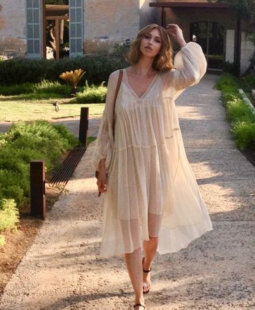 Sublime robe en soie rose poudré