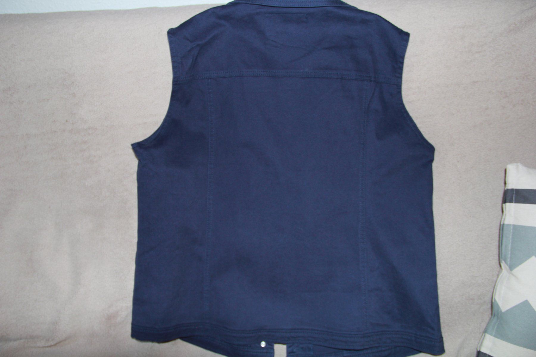 Gilets & Westen: Gilet sans manche bleu – Gebraucht aus satigny von cara68 1