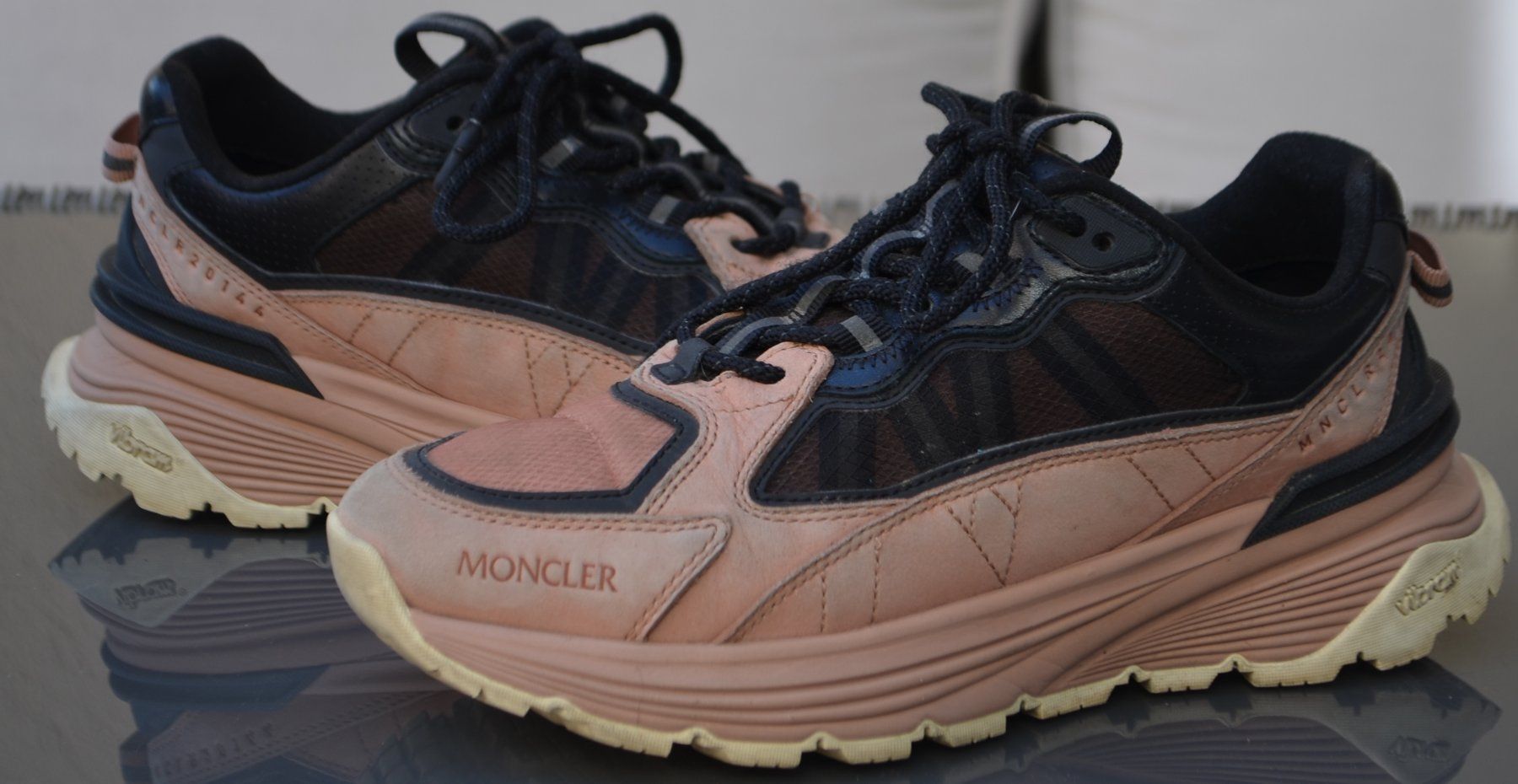 Moncler Scarpe da donna: Moncler Lite Runner Trainers Sneakers 38,5 – Usato da Collonges venduto da Auganien 6