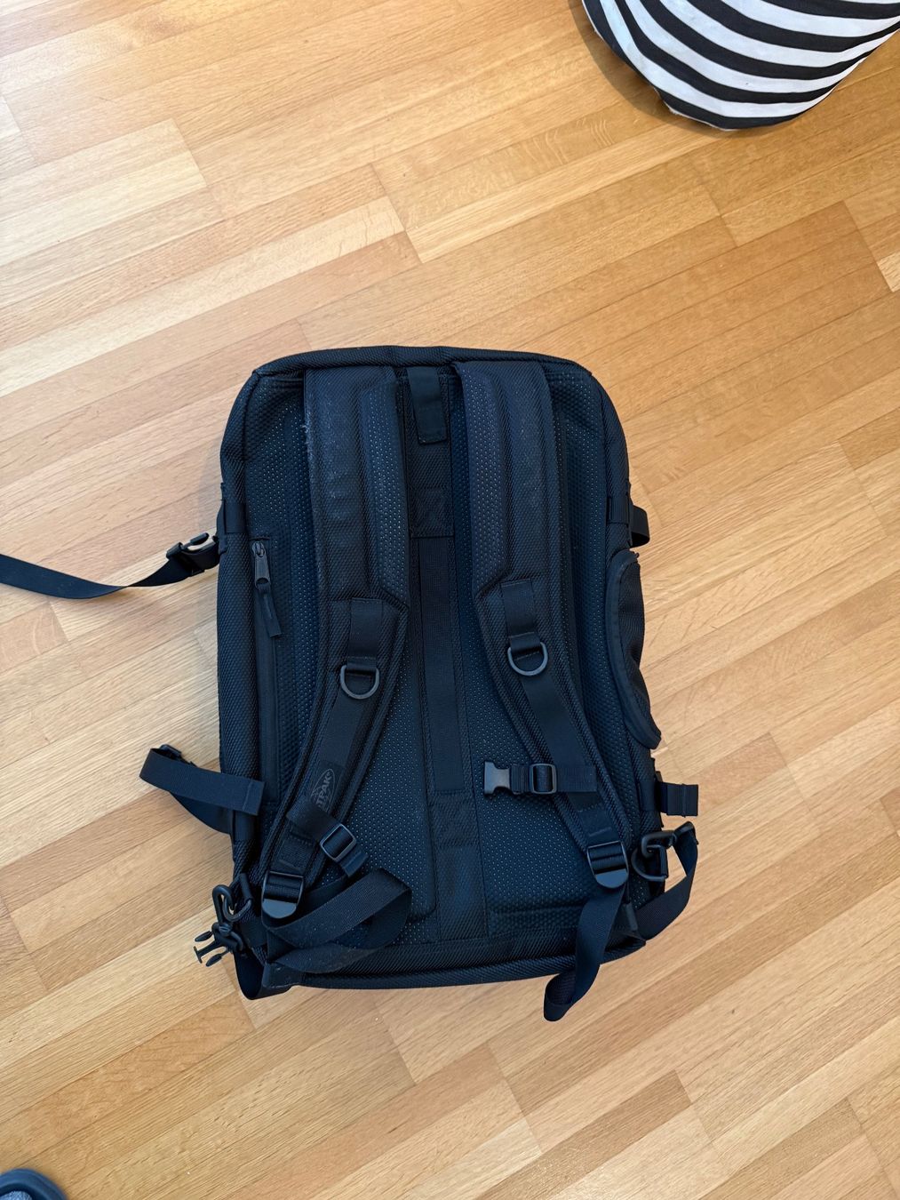 Eastpak Sacs à dos: Praktischer Reiserucksack – D'occasion à Herrliberg par jet_ch9v 4