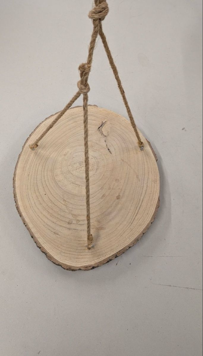 Articoli in legno: Holzscheibe zum Aufhängen – Usato da Menziken venduto da sense83 1