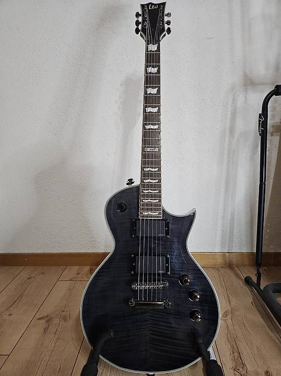 Strumenti musicali: E-Gitarre LTD EC - 401 FM – Usato da Büren an der Aare venduto da Giancarlo