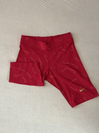 Nike Damen Radlerhosen Pink