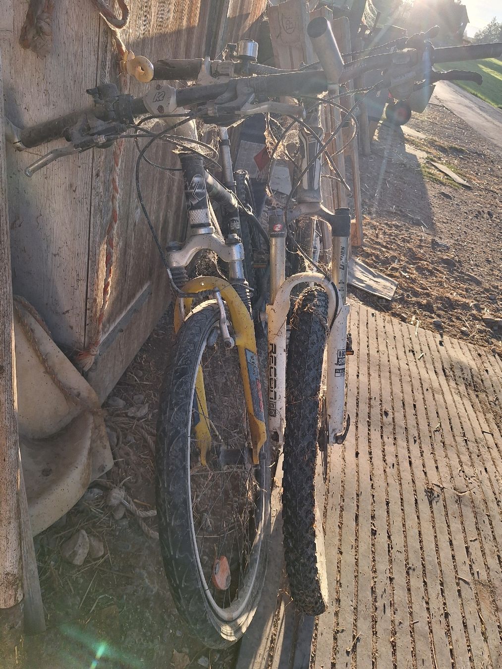 K2 Biciclette: 2 Mountainbike K2 und Scott  – Difettoso da Rüeterswil venduto da Summervagel 1