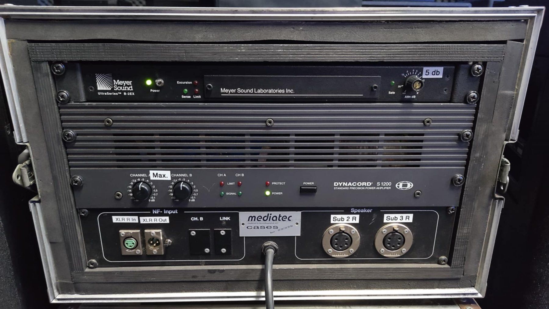 Casse acustiche: Meyer Sound Ultraserie UPA1C – Usato da Schlieren venduto da Basscenter 2