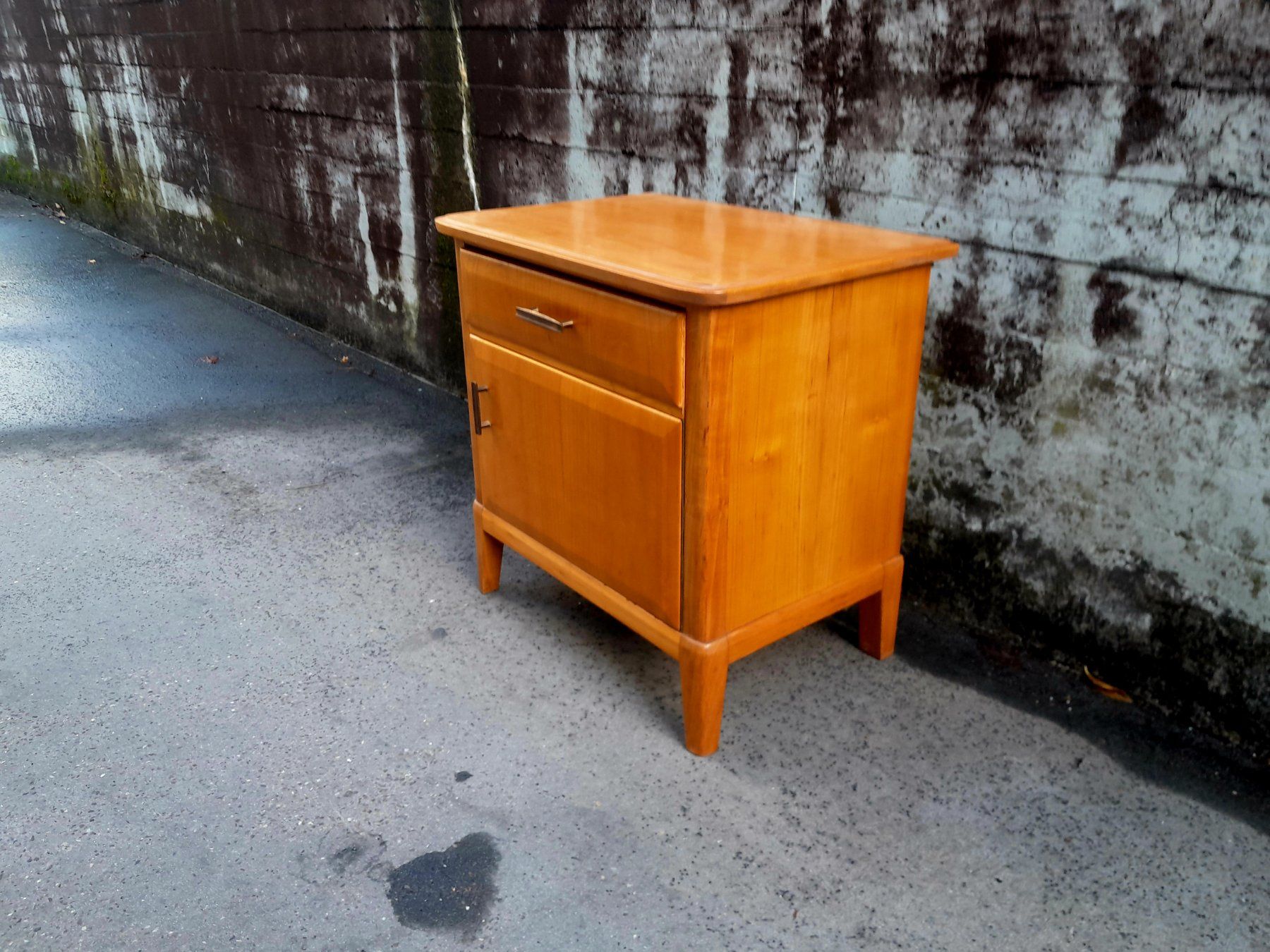 Comodini: Vintage Nachttisch / Kommode – Usato da Männedorf venduto da Bel-view 1