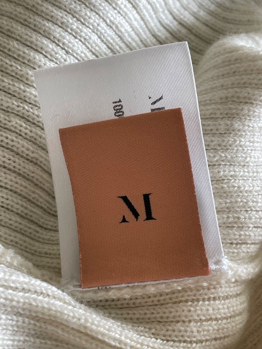 Maglioni & Felpe: Wollpullover italienischen Designer – Usato da Richterswil venduto da IrynaL 4