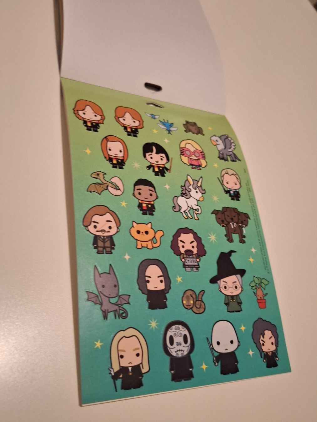 Sticker: Harry Potter Stickerheft Hallmark 6 Bogen – Nuovo e nell'imballaggio originale da Goldach venduto da Mischyta 3