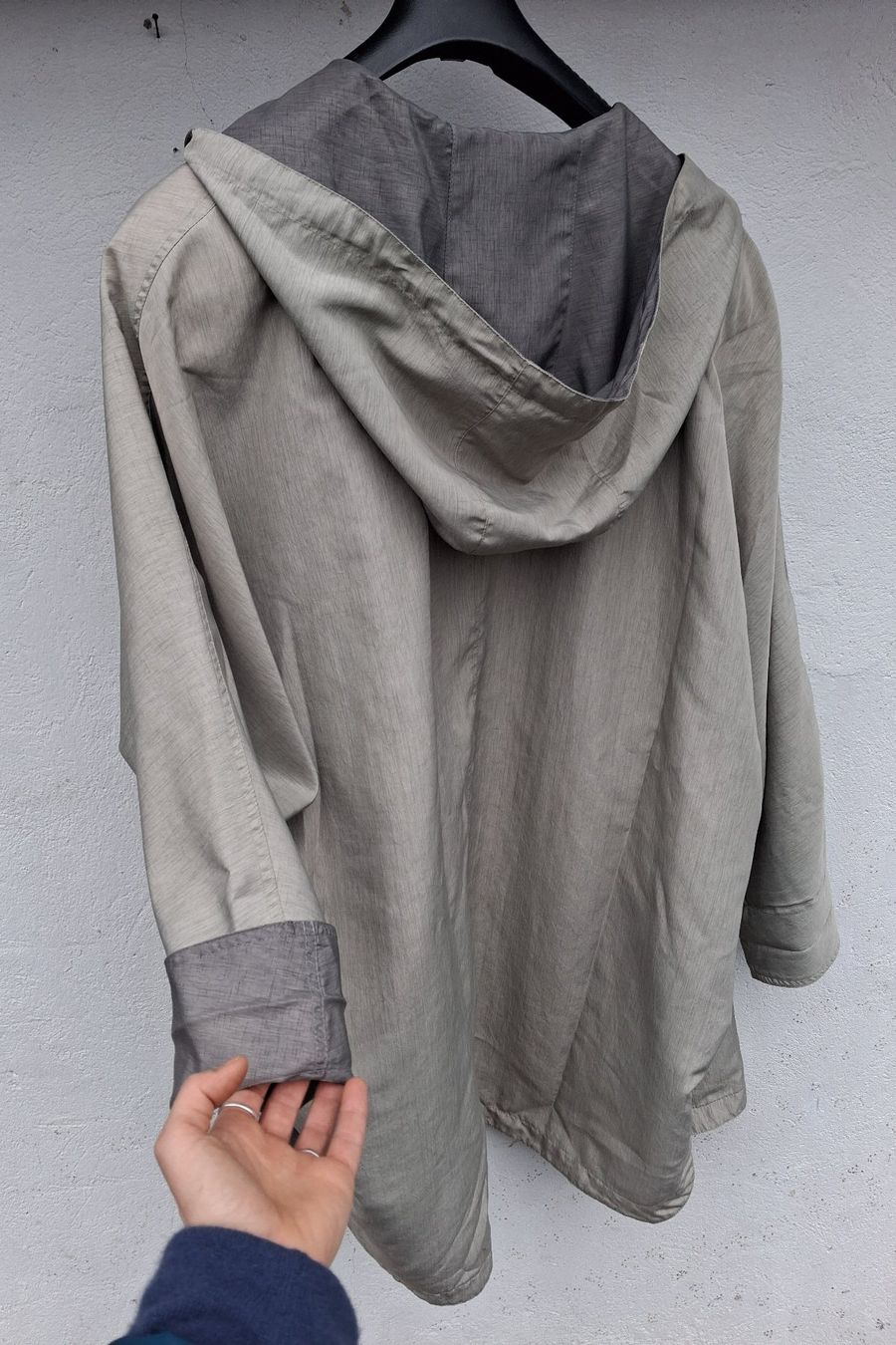 Vestes: Hochqualitative Damenjacke Reversible, 1 size – D'occasion à Wald ZH par e8e 2