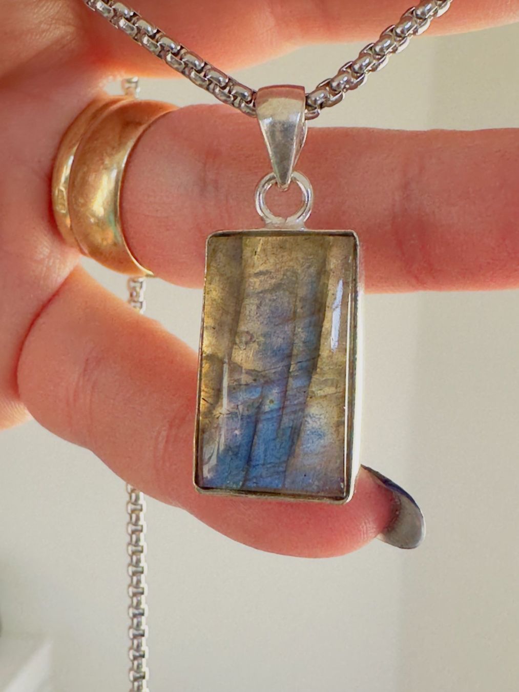 Catenine: Labradorite necklace – Nuovo e nell'imballaggio originale da Genève venduto da AGBERG 1