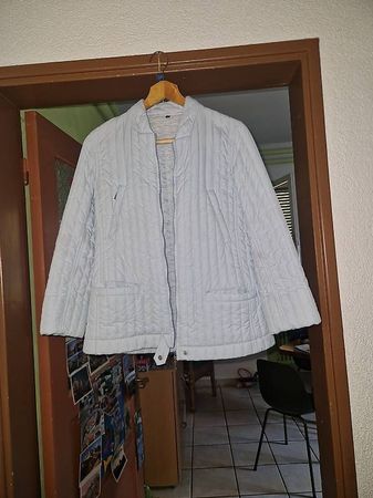 Giacca trapuntata Essentiel azzurro chiaro