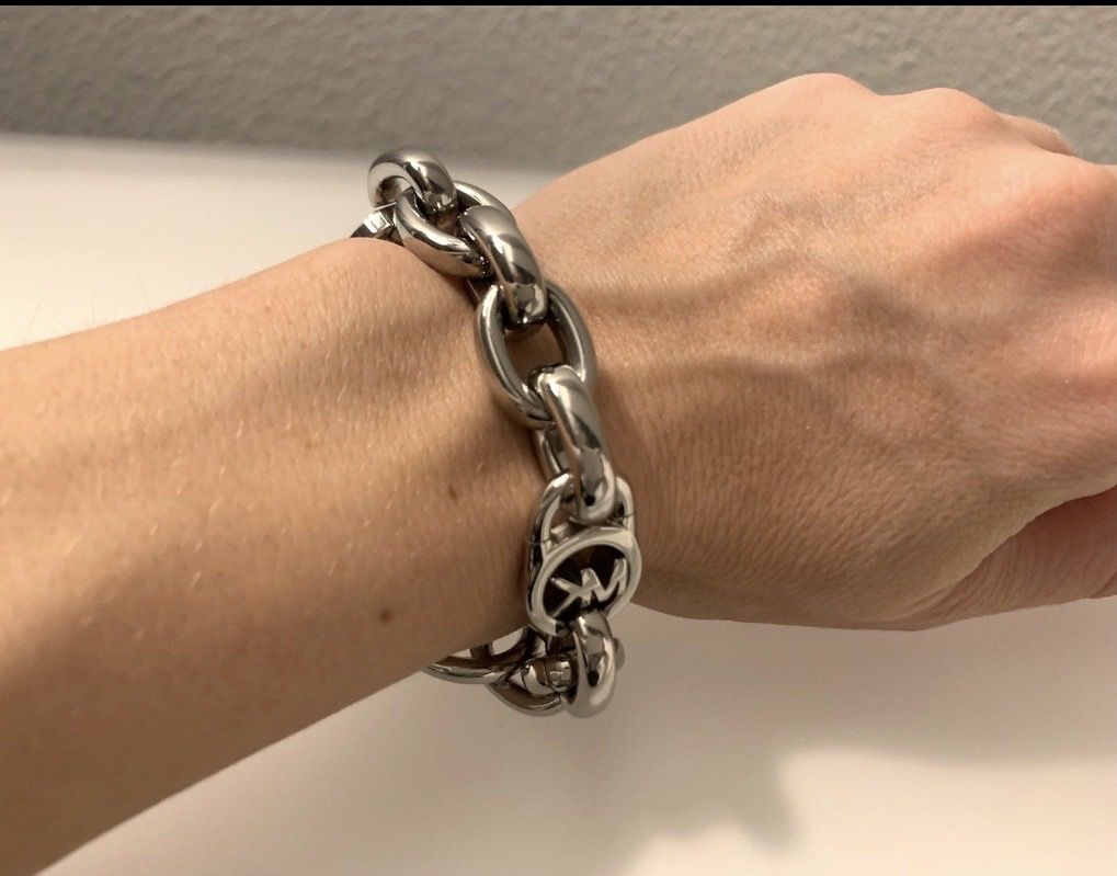 Michael Kors Bracciali & Braccialetti: Michael Kors Armband, Silber, Neuwertig! – Nuovo (secondo la descrizione) da Buchs AG venduto da vec_82fw 4