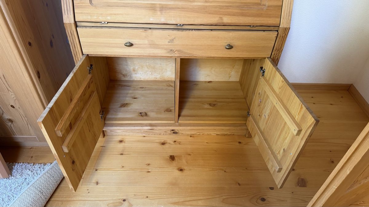 Commodes: Holzsekretär – D'occasion à Bülach par lar.rech 3