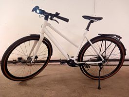 Desiknio Serotonin – leichtes City-E-Bike