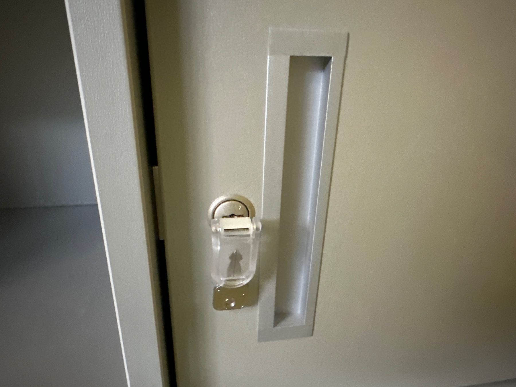 Armadi: neuer Hochcontainer bzw Büromöbel – Nuovo (secondo la descrizione) da Necker venduto da liq24 3