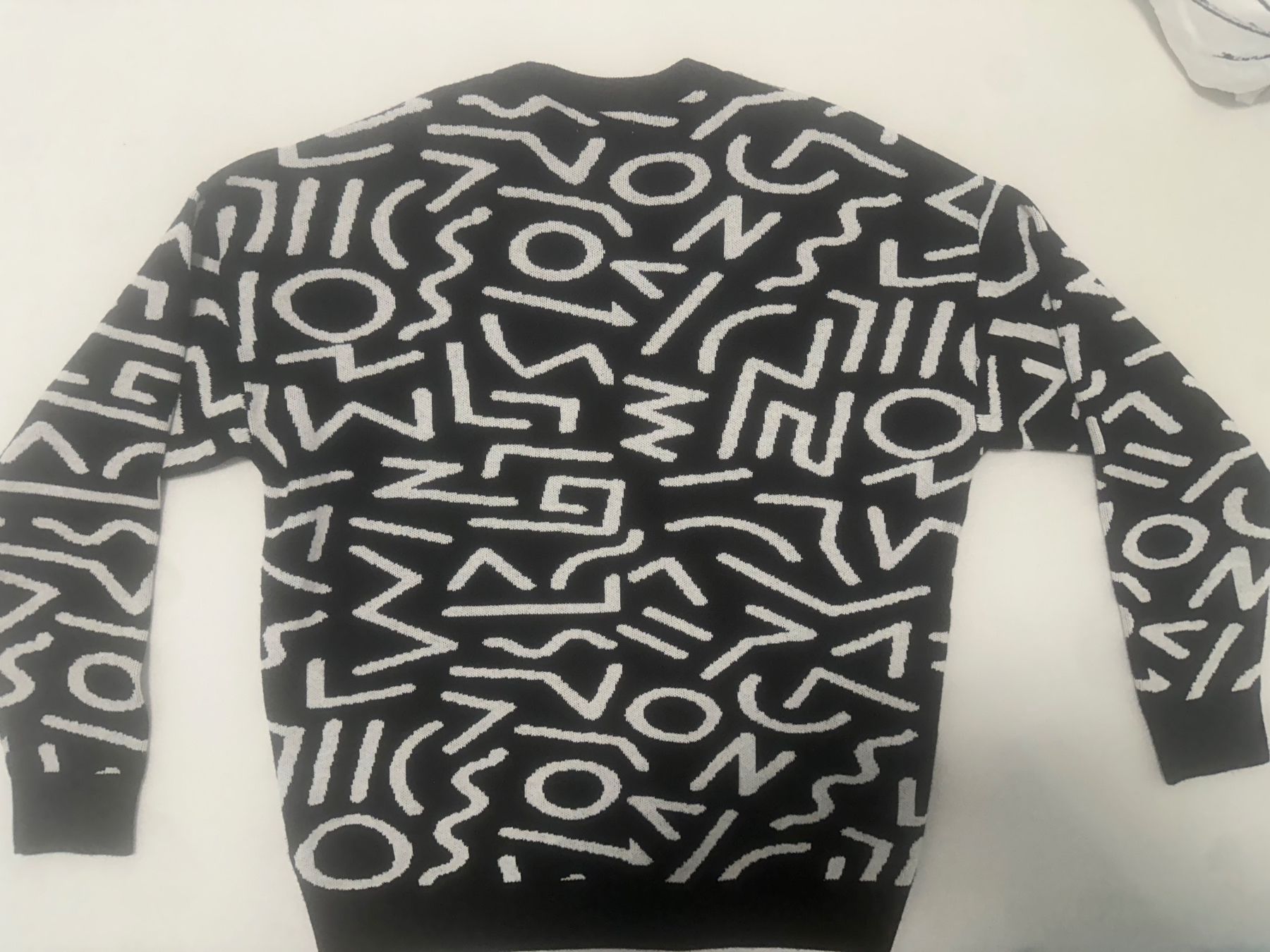 Zara Maglioni & Felpe: Sweater – Usato da Basel venduto da ari_qn6c 1