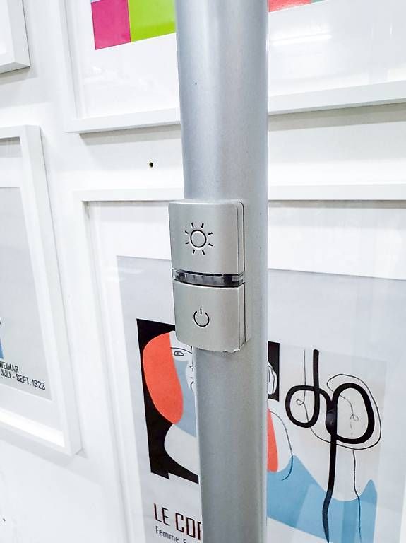 Lampen: WALDMANN Stehlampe Dimmbar & Sensor – Gebraucht aus Basel von used. 3