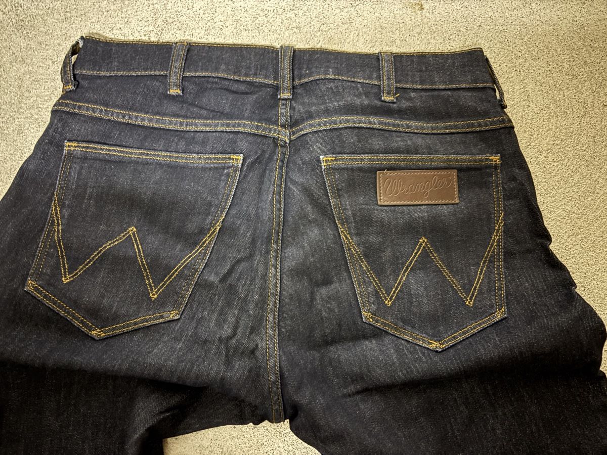 Wrangler Jeans: Wrangler jeans – Usato da Mellingen venduto da Guilhermefurlan