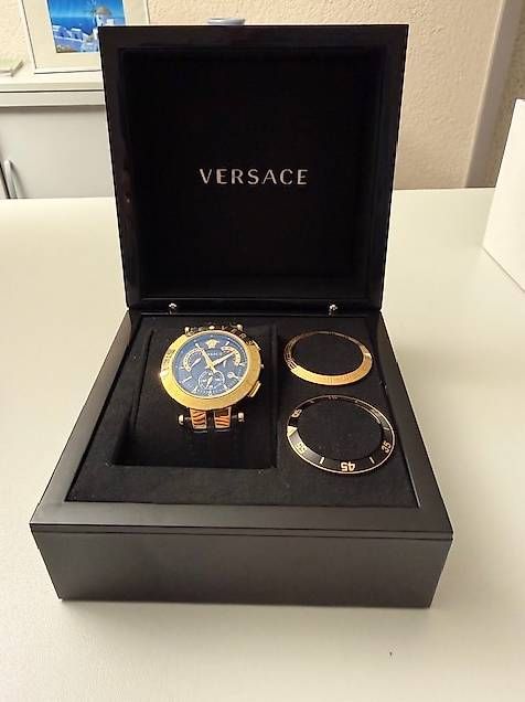 Orologi: Versace V-Race Chronograph  Ref. VE1102 (K1102)  Full Set – Usato da Eschenbach SG venduto da Mversace 1