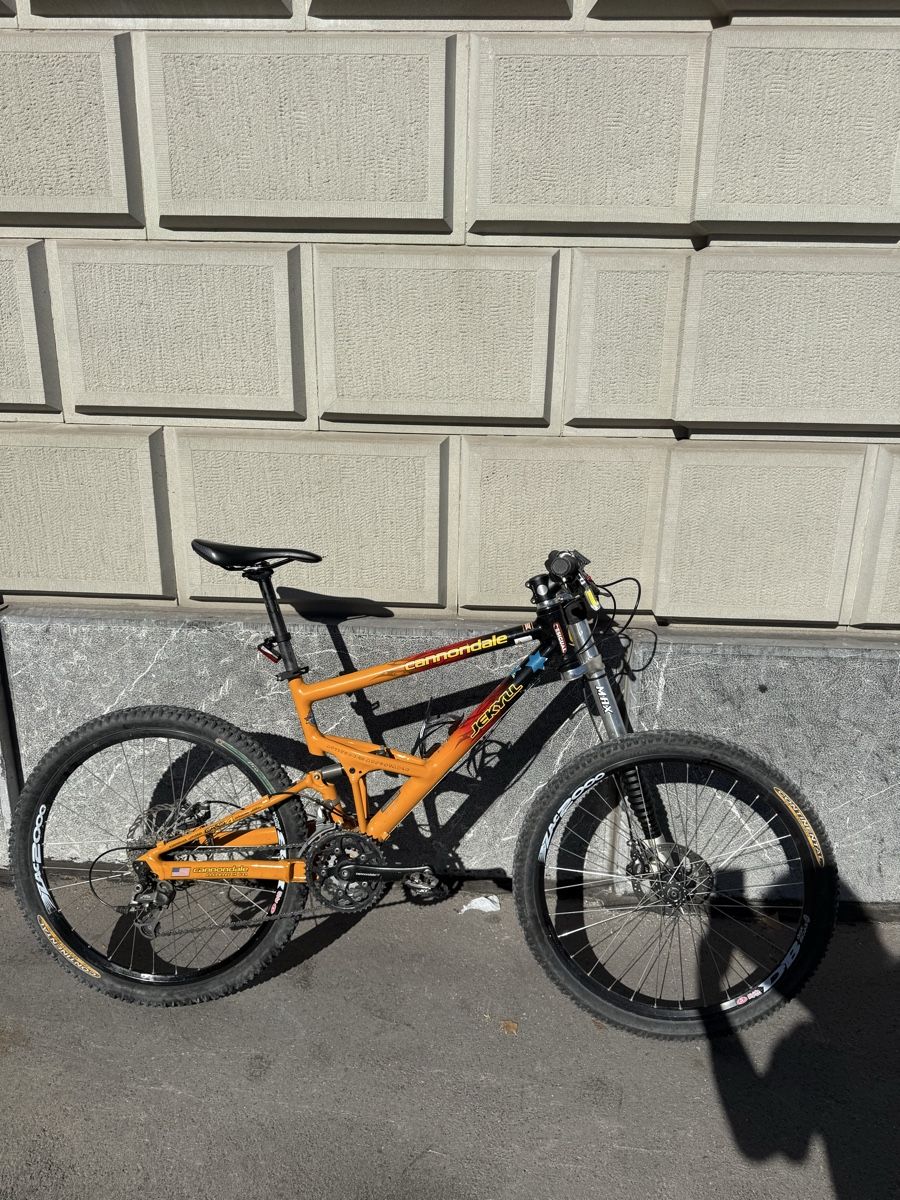 Cannondale Biciclette: Cannondale Jekyll 2000 – Vintage MTB mit Lefty Gabel – Usato da Rümlang venduto da vla_9g7d 1