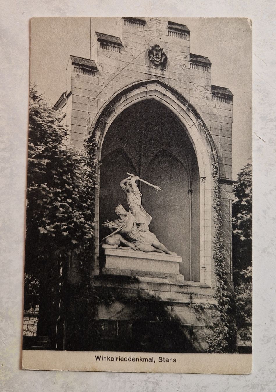 Cartoline postali: Winkelrieddenkmal Stans, 1919 – Usato da Ebikon venduto da Donar50