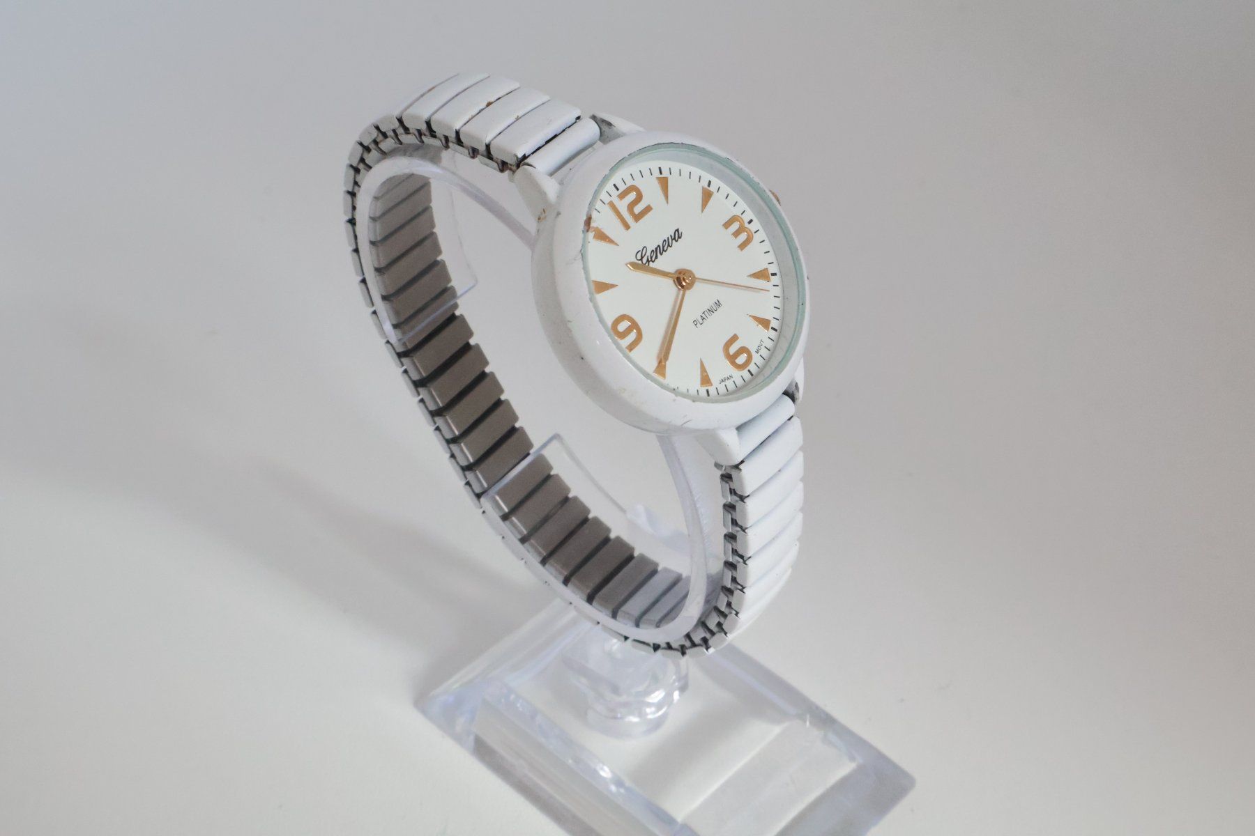Orologi: Damen Uhr läuft, Garantie – Usato da Willisau venduto da flabastian