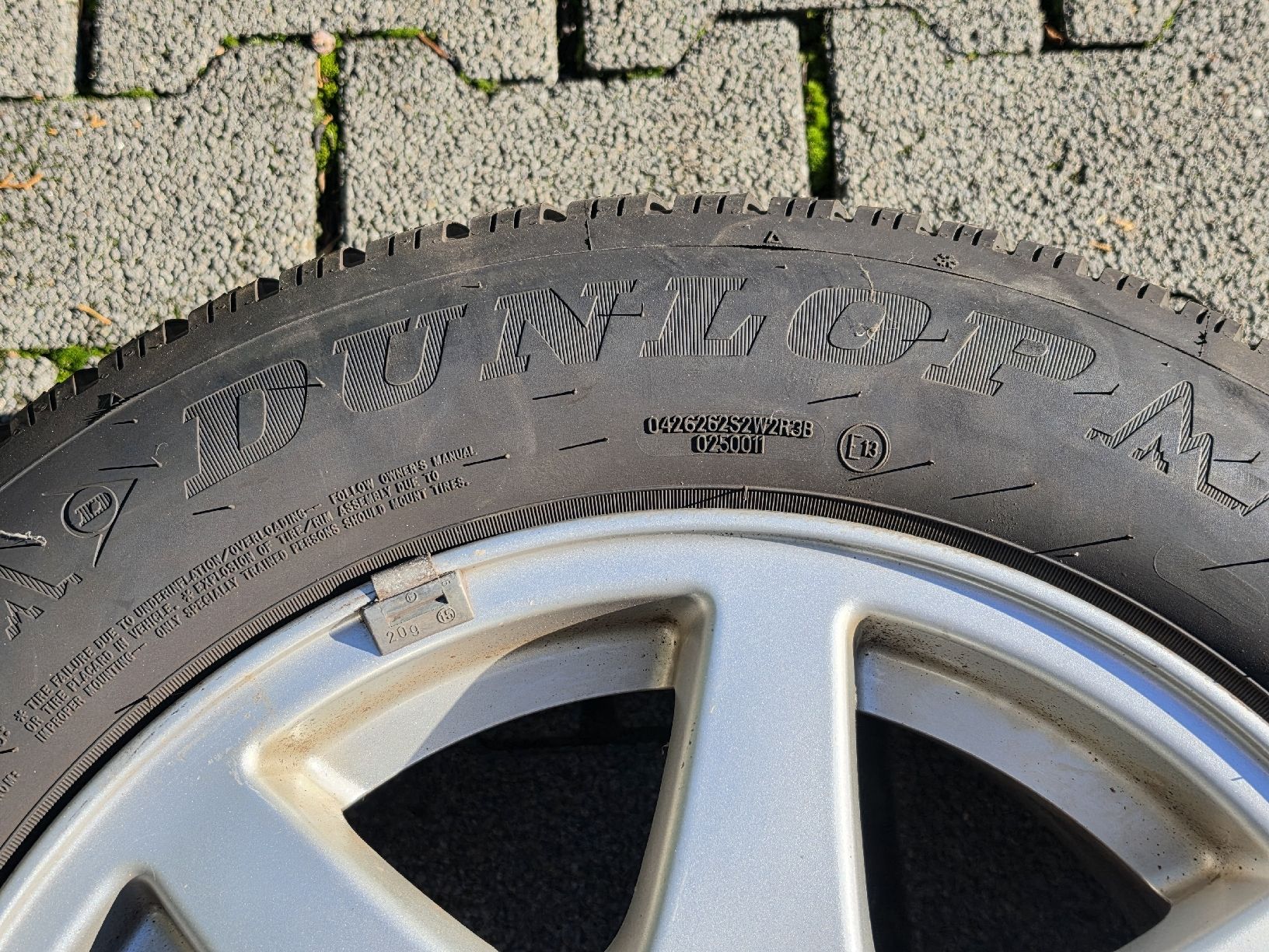 Skoda Pneus & Kompletträder: Winterpneu mit Alufelgen – Gebraucht aus Bubikon von wal_v977 5