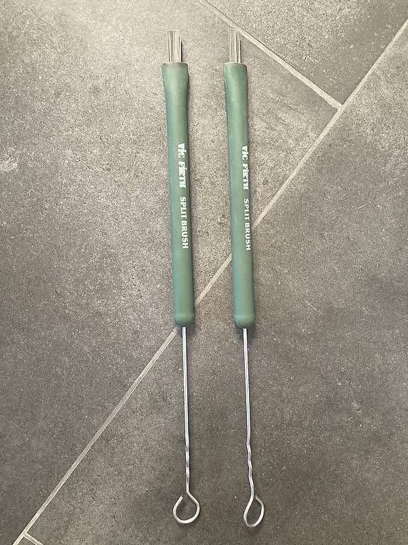 Strumenti musicali: Balais Vic Firth Split Brush – Usato da Vevey venduto da yvanschulz 1