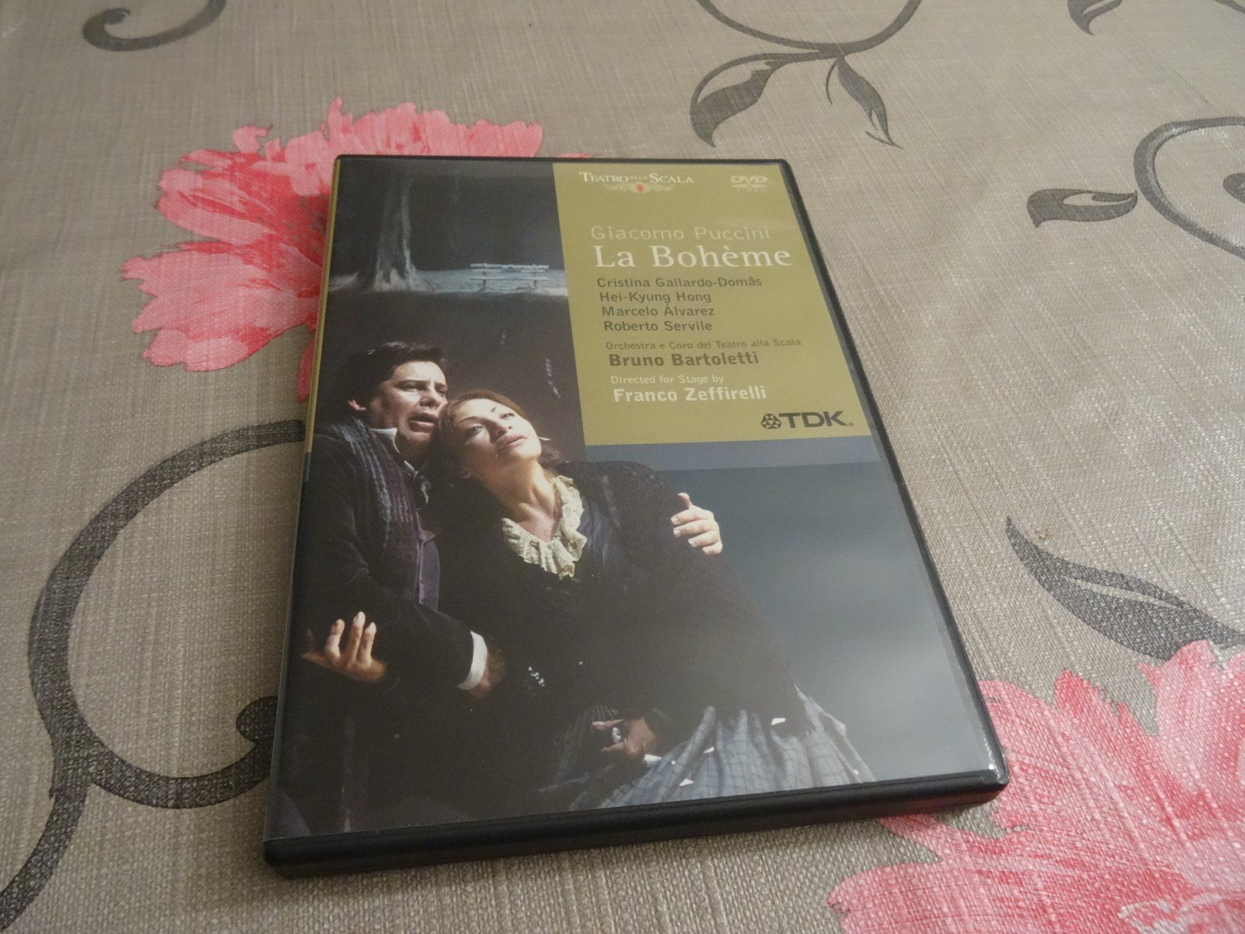 Alle DVDs: Giacomo Puccini - La Boheme - Bartoletti DVD OPER – Gebraucht aus Olten von Disc-Ausverkauf
