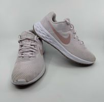Nike Sneaker Gr.39
