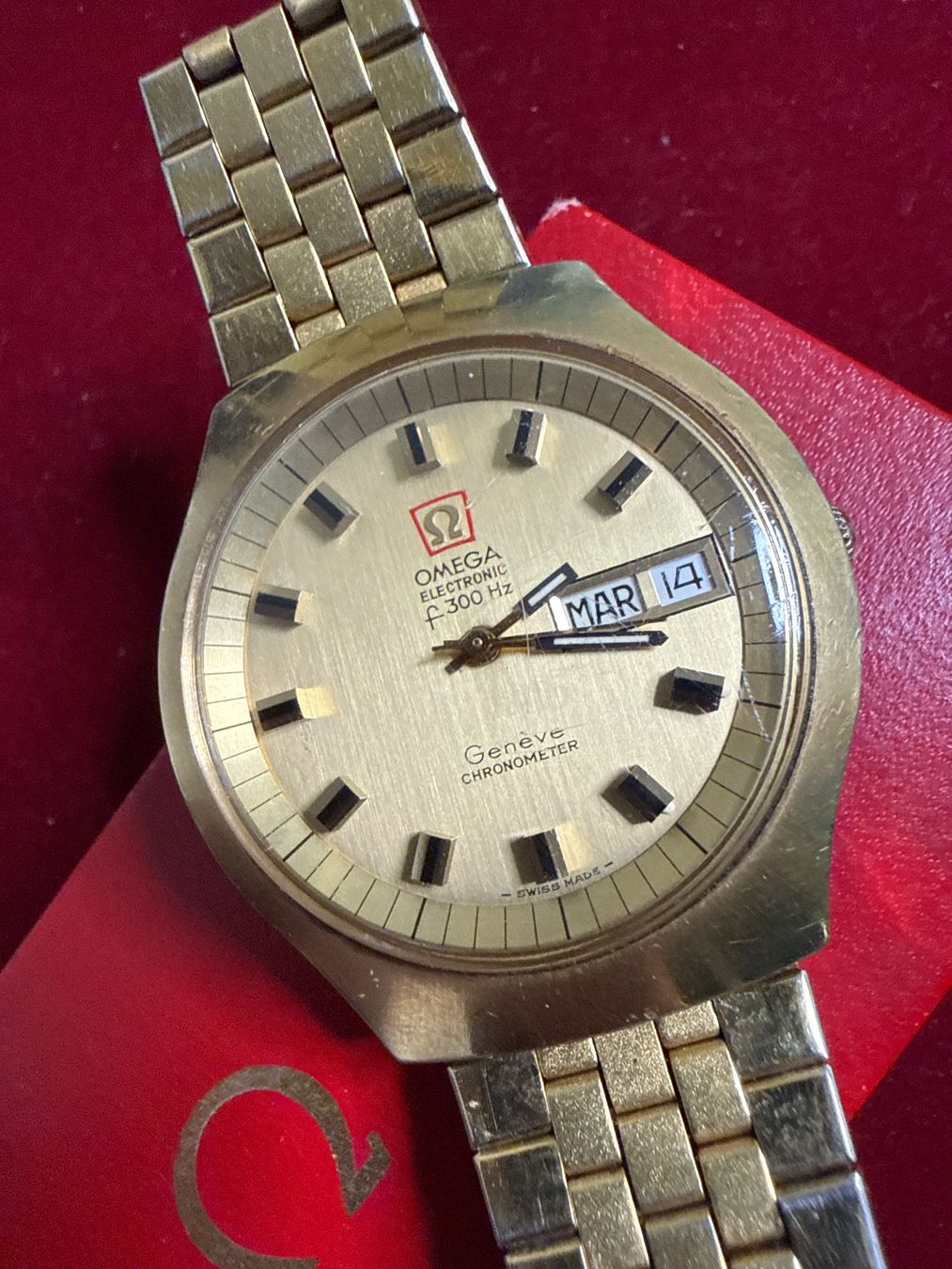 Omega Montres: Omega Geneve Chronometer Electronic 40 mm – D'occasion à Pfeffingen par Allhandelklgwatches